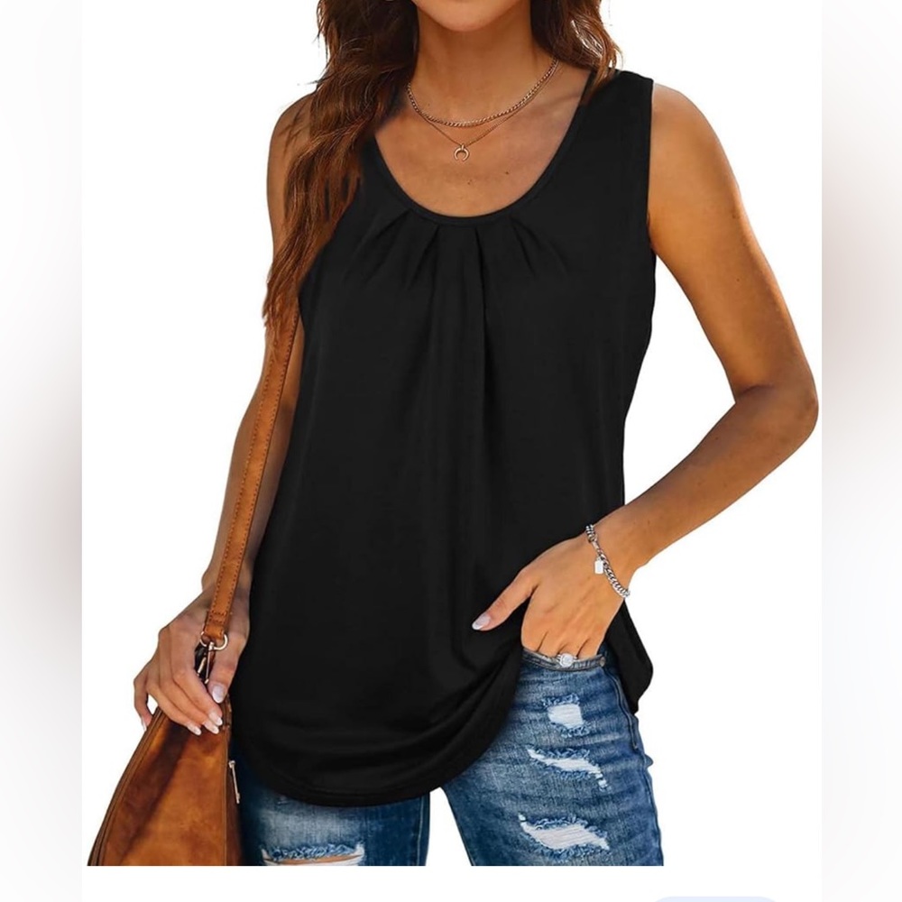 NWT Van Heusen tank top blouse Size L